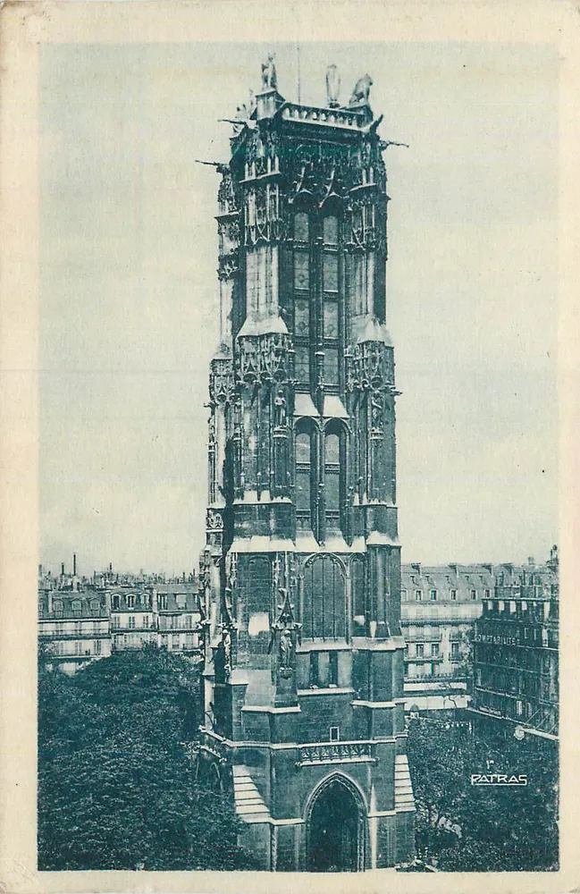 Turm der Kathedrale Notre-Dame in Paris — Ansicht des Turms — veröffentlicht von PATRAS - Vorderseite
