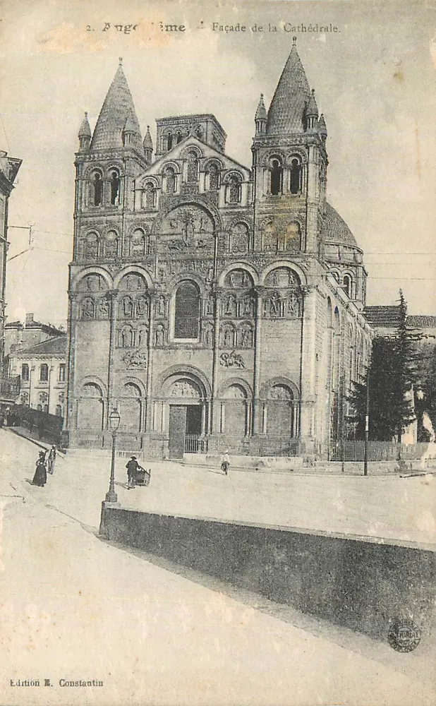 Bagnères-de-Bigorre — Facade van de Kathedraal — Uitgave M. Constantin - Voorkant