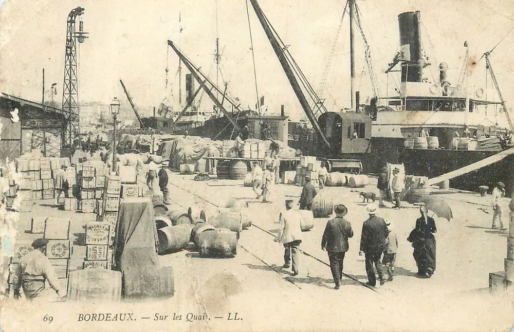 Bordeaux — Nos Quais — LL. - Frente