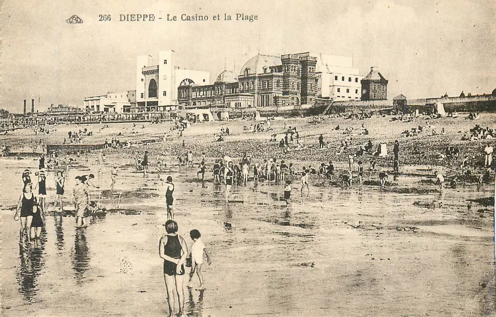 Dieppe - Das Casino und der Strand — Verlag: Éditions de Dieppe, n° 266 - Vorderseite
