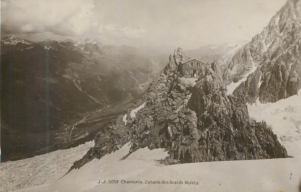 Chamonix — Cabana dos Grandes Mulets — J.J. 5052 - Frente