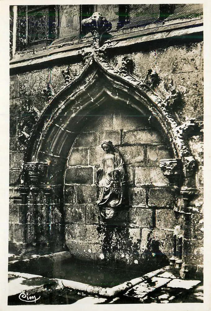 Fontaine de la Vierge — Verlag Cimy — Seriennummer nicht sichtbar - Vorderseite