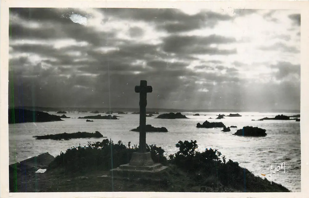Croix de la Pointe de la Conche — Ilha de Ré — editor não identificado, número de série não visível - Frente
