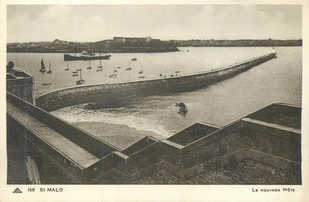 St-Malo — O novo Môle — editor ARA, n° 160 - Frente