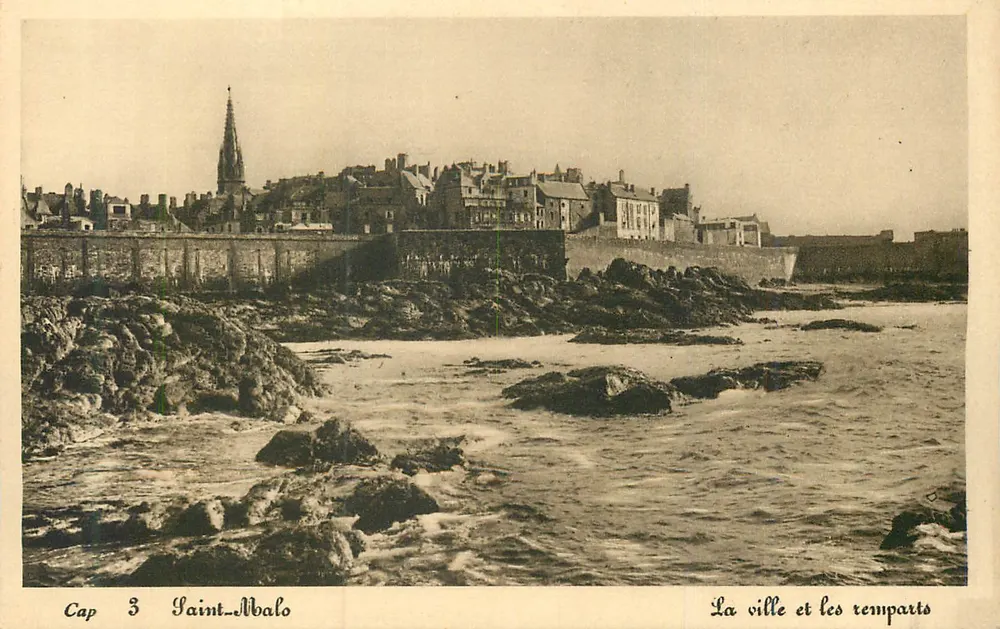 Saint-Malo — Die Stadt und die Mauern — Cap 3 - Vorderseite