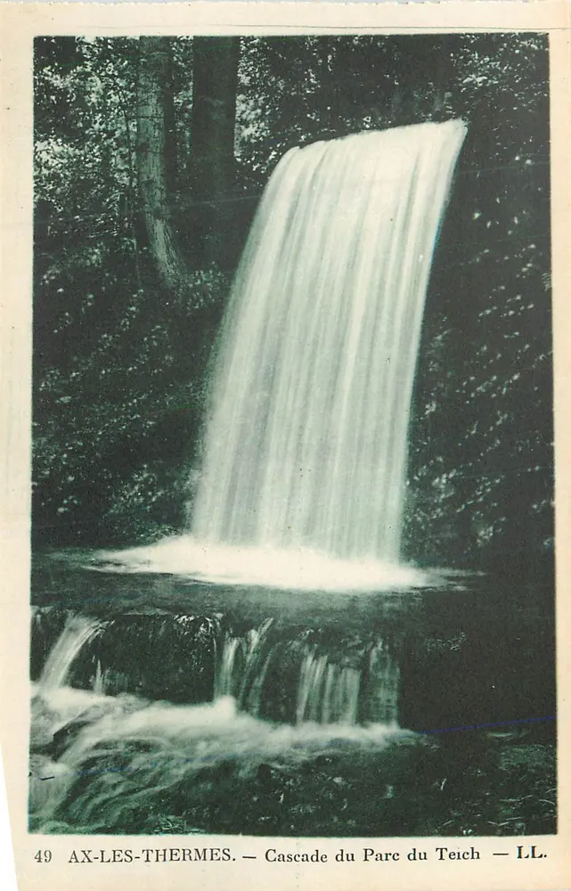 Ax-les-Thermes — Cascata do Parque do Teich — LL. - Frente