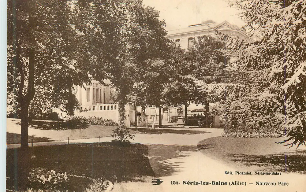 Nérès-les-Bains (Allier) — Novo Parque — Editor Picandet - Frente