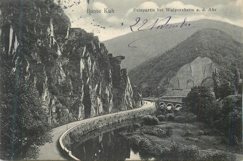 Felspartie bei Walporzheim a. d. Ahr — Bunte Kuh — Verlag nicht sichtbar - Vorderseite
