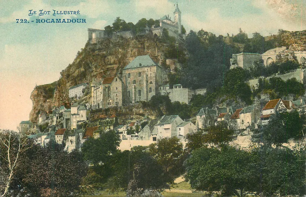 Rocamadour — vista do vilarejo erguido sobre falésia — Le Lot Illustré n°722 - Frente