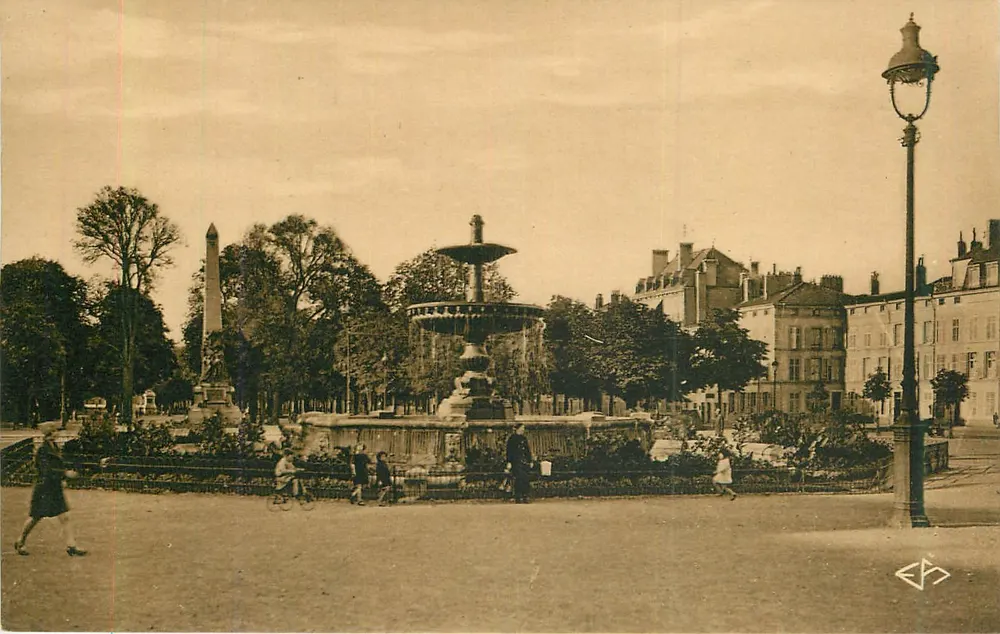 Place de la République — Fontäne und Obelisk — Verlag E.P. n° 1234 - Vorderseite