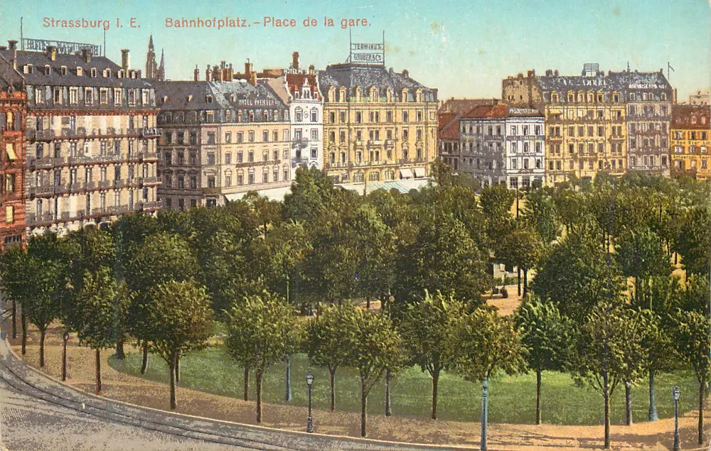 Strasbourg i. E. Bahnhofplatz — Piazza da estação — editor não visível - Frente