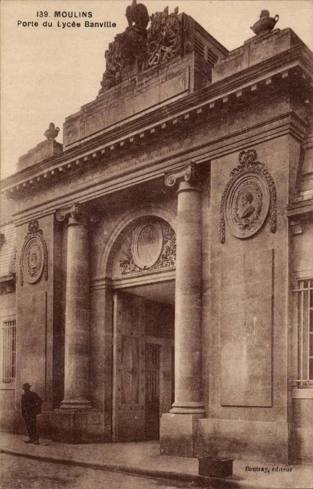 Tor des Lyzeums Banville — Moulins — Verlag Boutray - Vorderseite