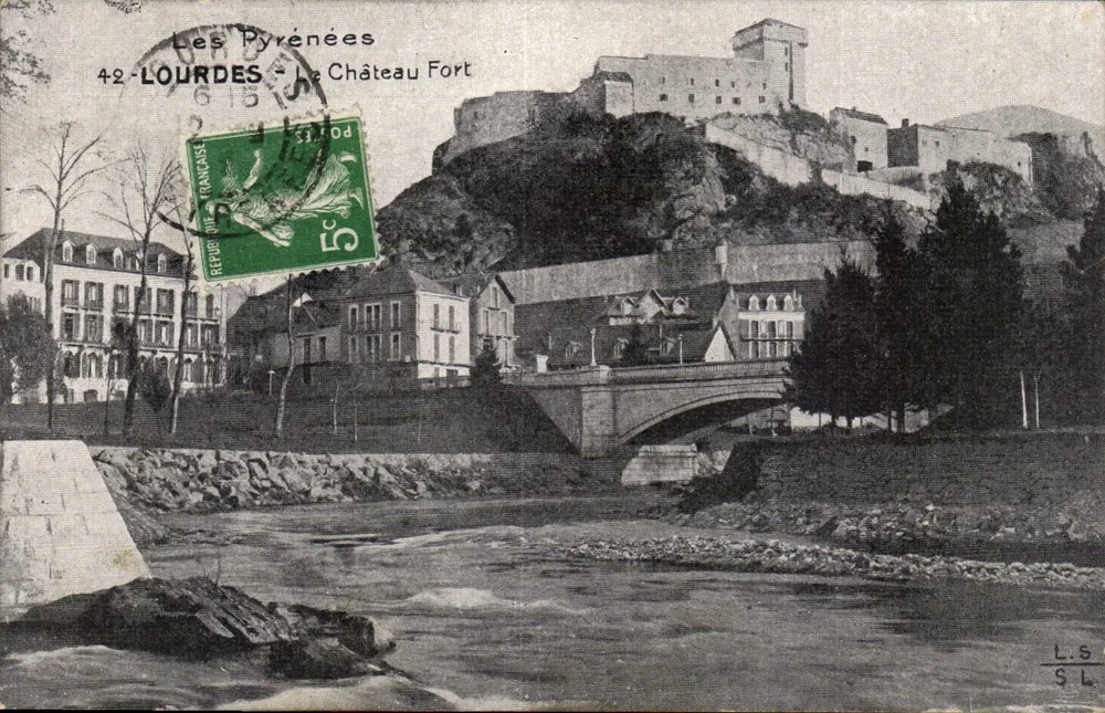 Lourdes — Het Sterkfort — Uitgever L.S. (n° 42) - Voorkant