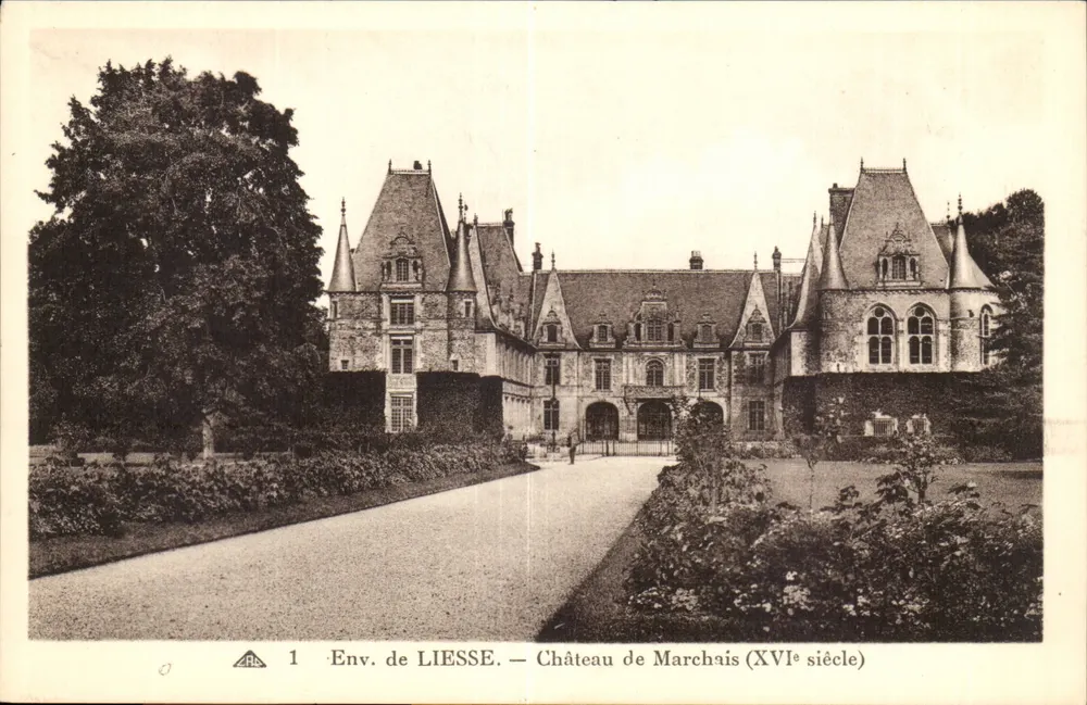 Ansicht von LIÈSSE — Schloss Marchais (16. Jahrhundert) - Vorderseite