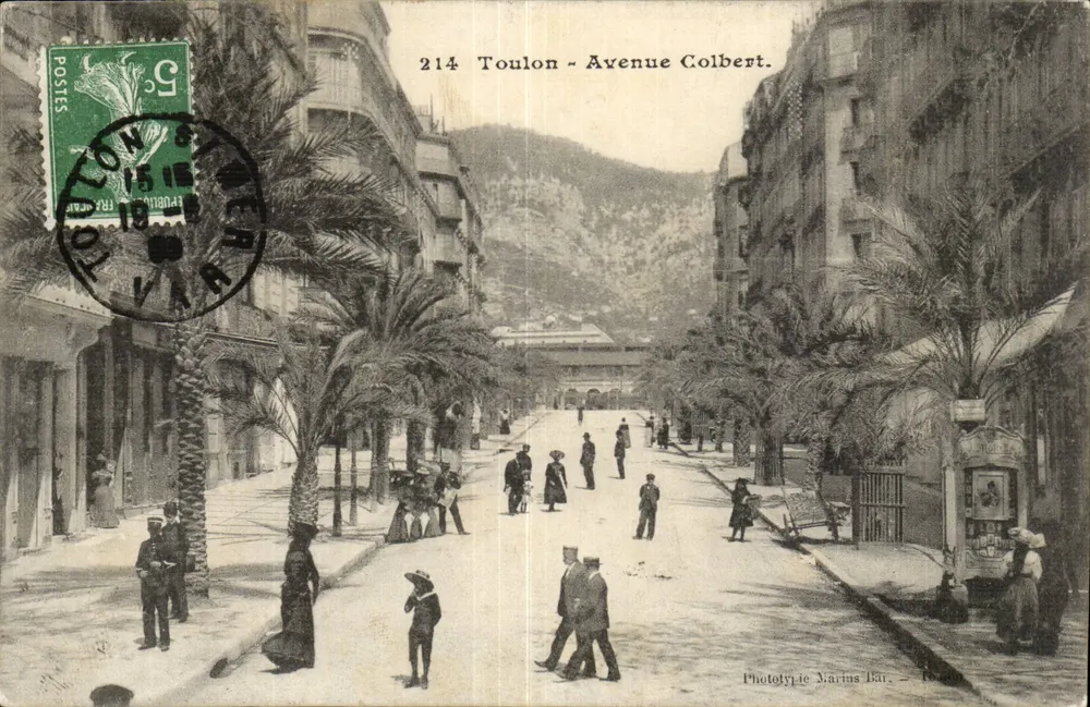 Toulon - Avenida Colbert — vista urbana com palmeiras — Fototipia Marius Bau, Toulon - Frente