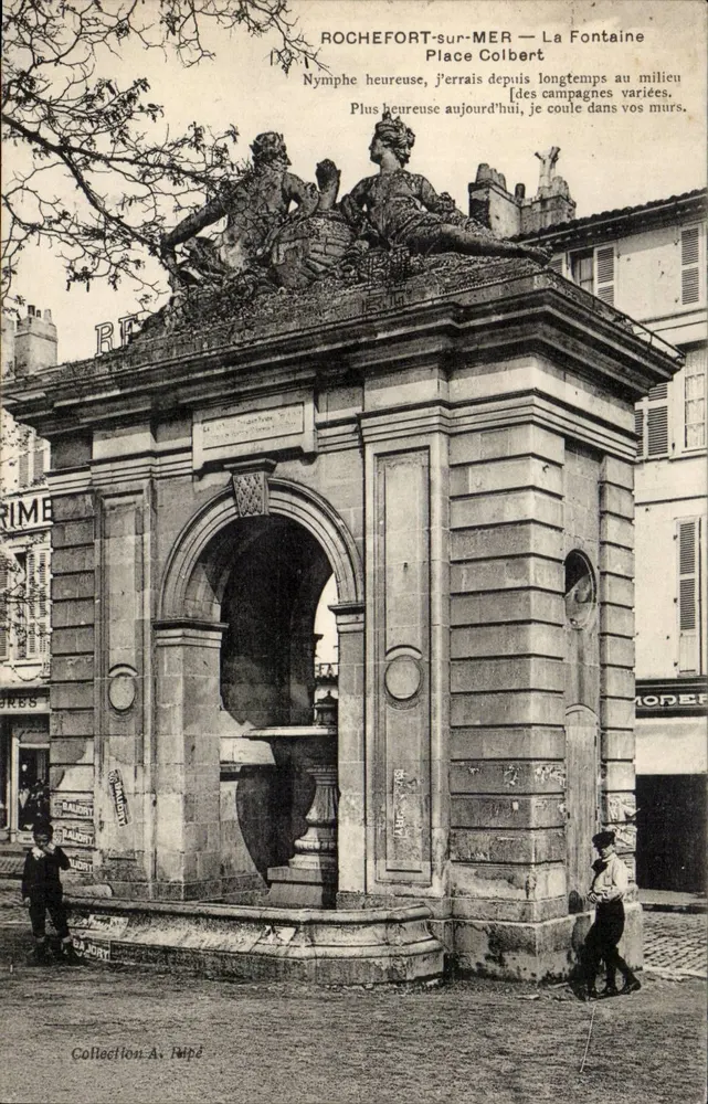 ROCHEFORT-sur-MER — La Fontaine Place Colbert — Éditeur imprimeur non identifié - Vorderseite