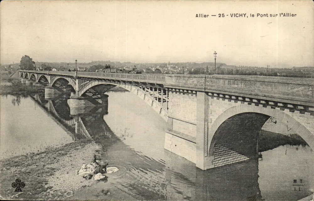 Vichy — Die Brücke über die Allier — M.T. I.L. - Vorderseite