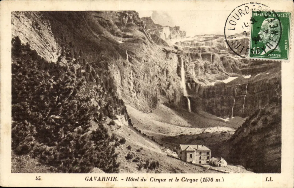 Gavarnie - Hôtel du Cirque und der Cirque (1570 m.) — LL, Serie 45 - Vorderseite