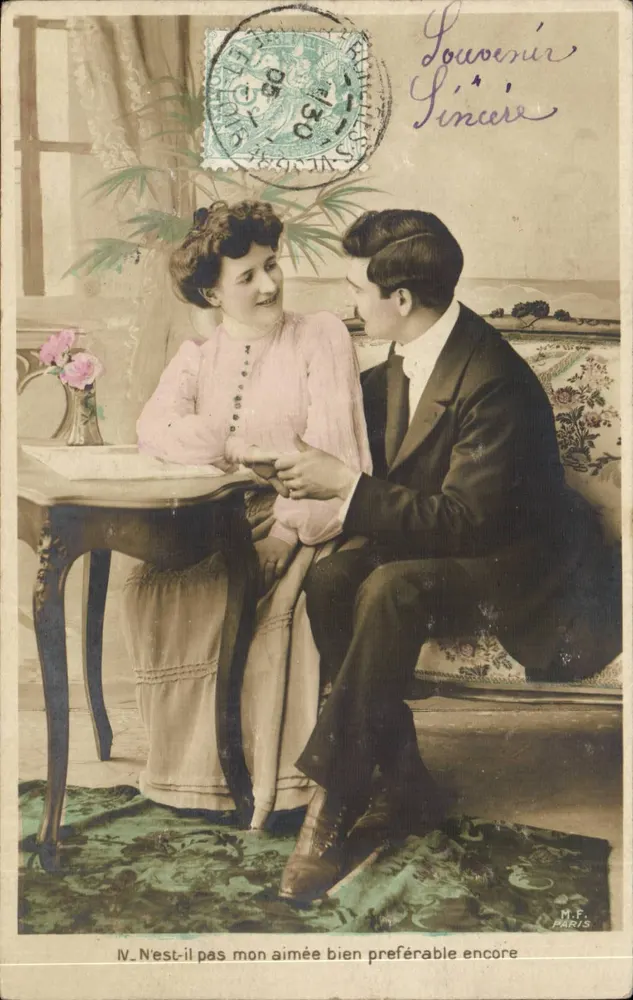 Junges Paar im Innenraum — M.F. Paris, n° IV — Verlag M.F. Paris - Vorderseite