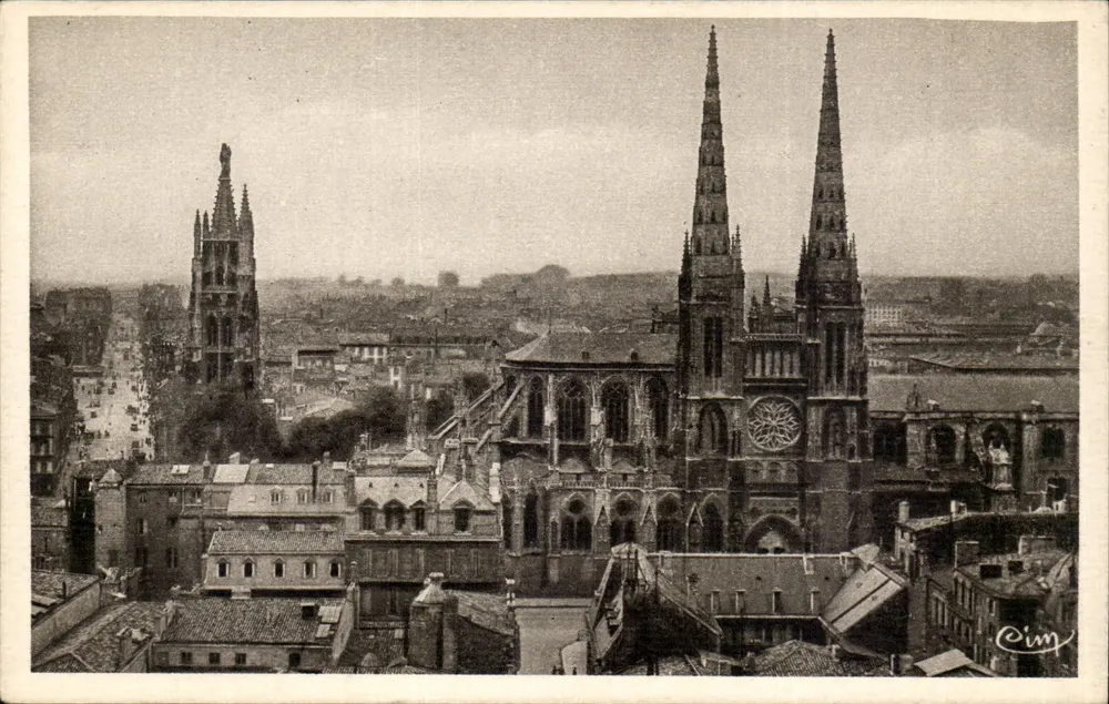 Bordeaux — Kathedrale Saint-André und Turm Pey-Berland — Allgemeine Ansicht — Héliogravure Gambier-Macon n°17 - Vorderseite