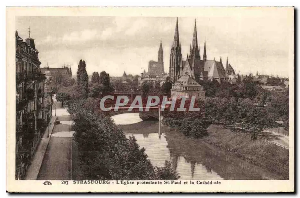Strasbourg - Evangelische Kirche St-Paul und die Kathedrale - Vorderseite