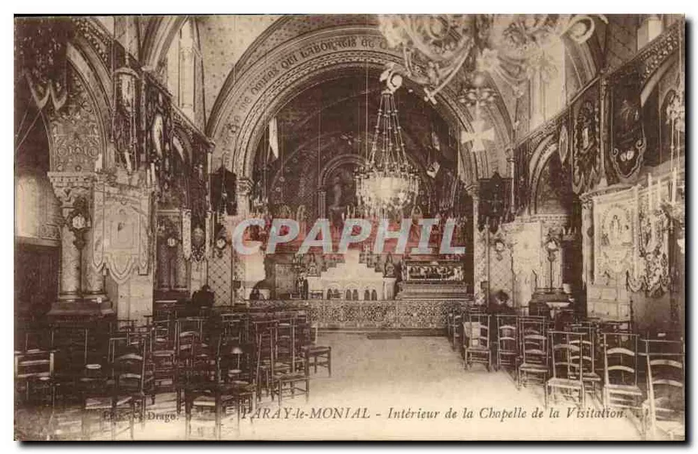 Paray-le-Monial - Innenansicht der Kapelle der Besuchung - Vorderseite