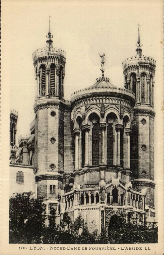 Lyon - Nossa Senhora de Fourvière - A Abside - Frente