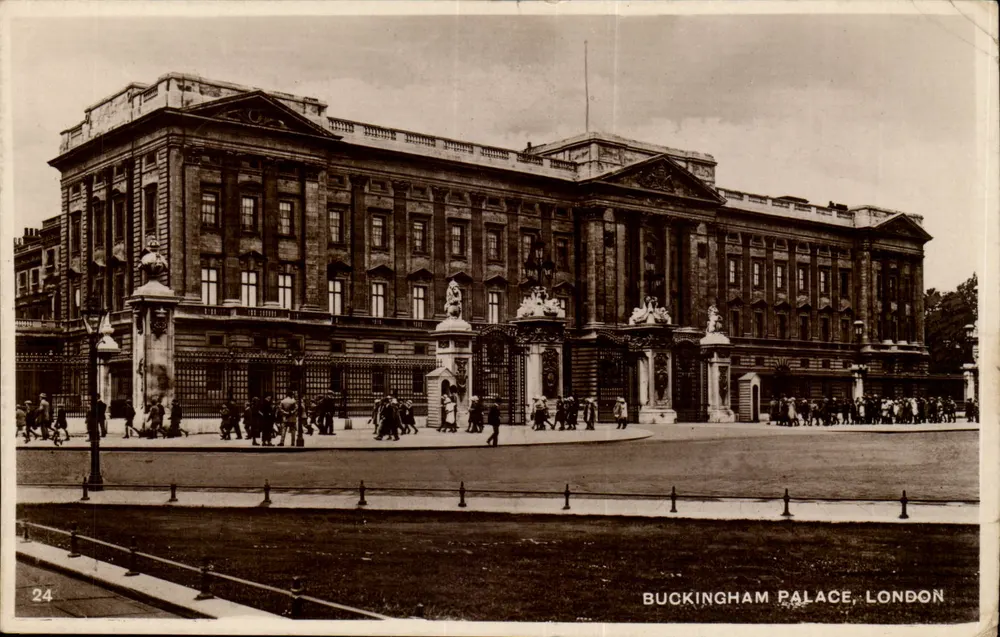 Buckingham Palace, London — Ansicht der Hauptfassade — Excel Series, n°24 - Vorderseite