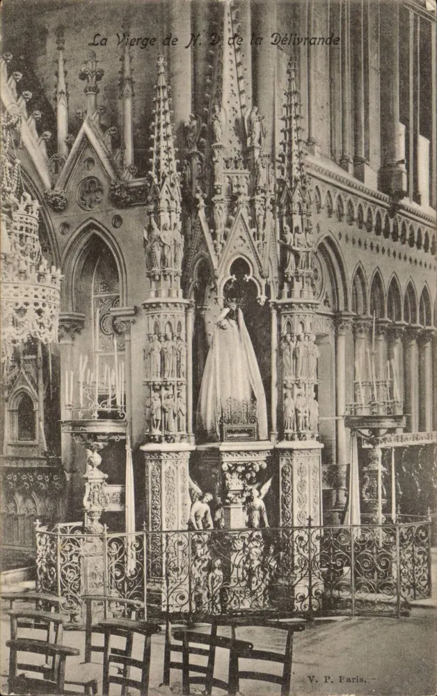 Die Jungfrau von N. D. de la Délibrande — Kathedrale von Paris — V. P. Paris - Vorderseite