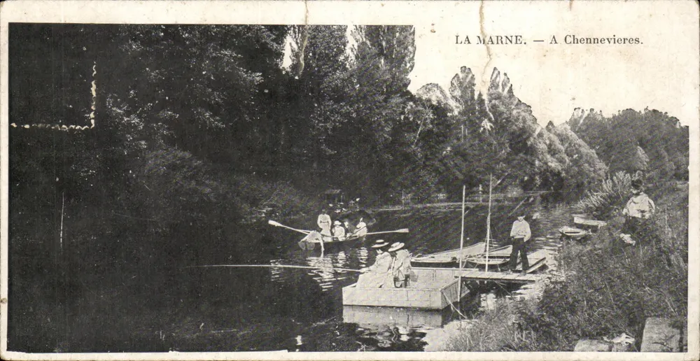 La Marne — Em Chennevières - Frente