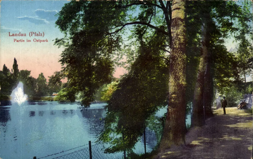 Landau (Pfalz) — Teil des Ostparks — G. H. H. & Cie - Vorderseite