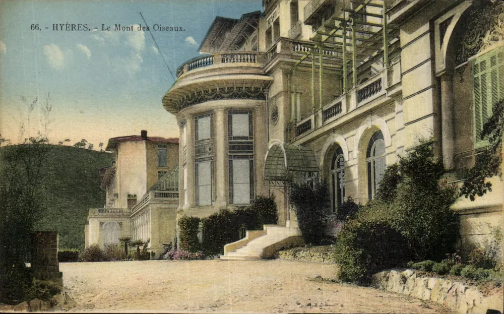 Hyères - Le Mont des Oiseaux — vista da villa — editor Hue, Hyères, n° 66 - Frente