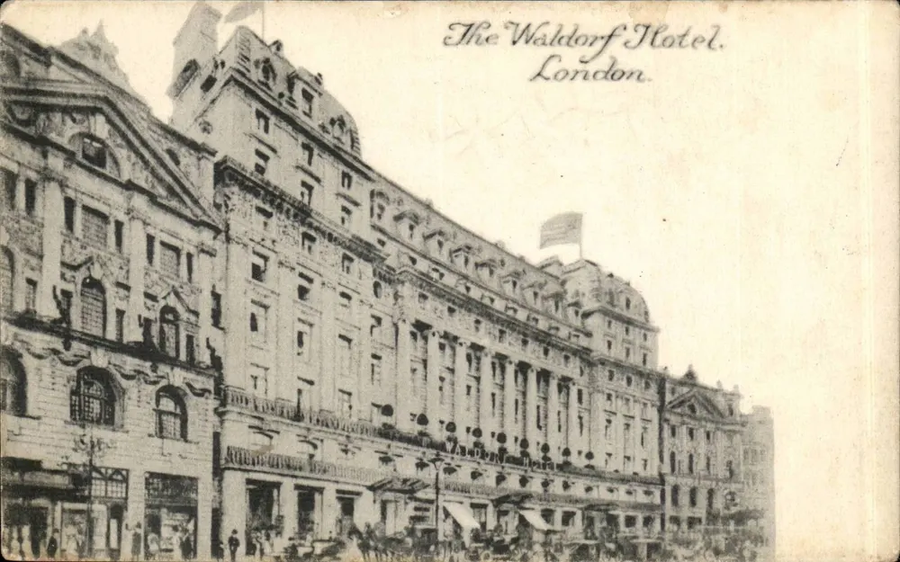 Das Waldorf Hotel — London — Verlag Waterlow Bros. & Layton Ltd. - Vorderseite