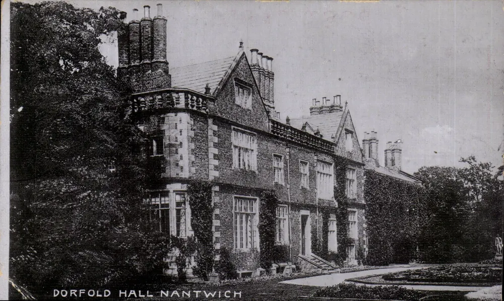 Dorfold Hall Nantwich — Ansicht des alten Herrenhauses — Verlag S. Hildesheimer & Co. Ltd. Manchester - Vorderseite