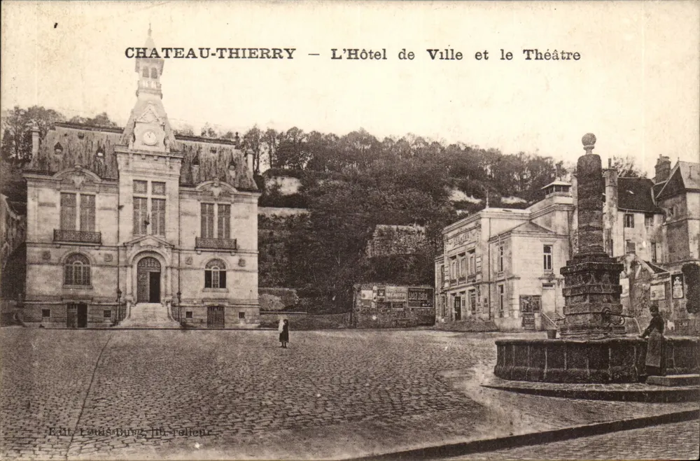 Château-Thierry — Das Rathaus und das Theater — Edit. Louis Dury, 118, Teller - Vorderseite