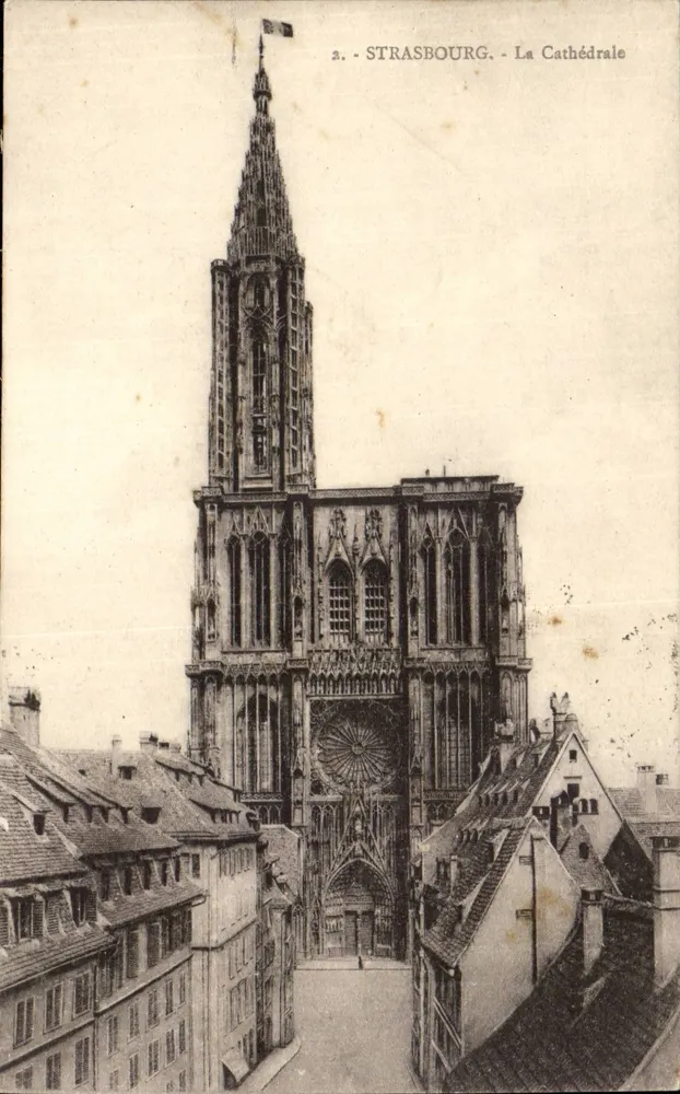 Estrasburgo - A Catedral — vista da fachada e da agulha, editor desconhecido, n° 3 - Frente
