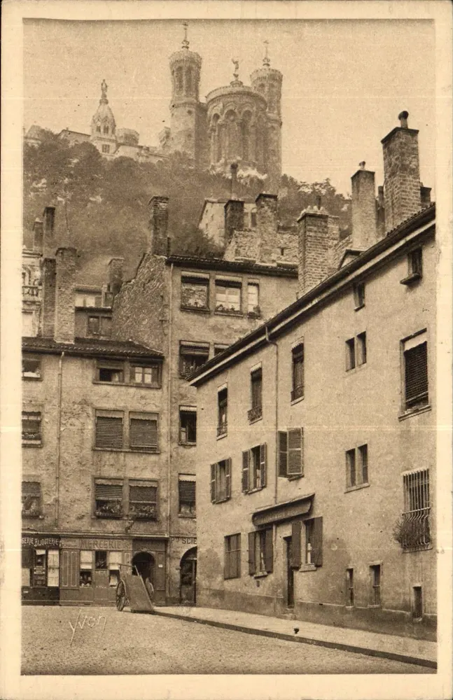 Lyon - Alte Häuser am Fuße des Fourvière-Hügels — Éditions d'Art YVON, Paris - Vorderseite