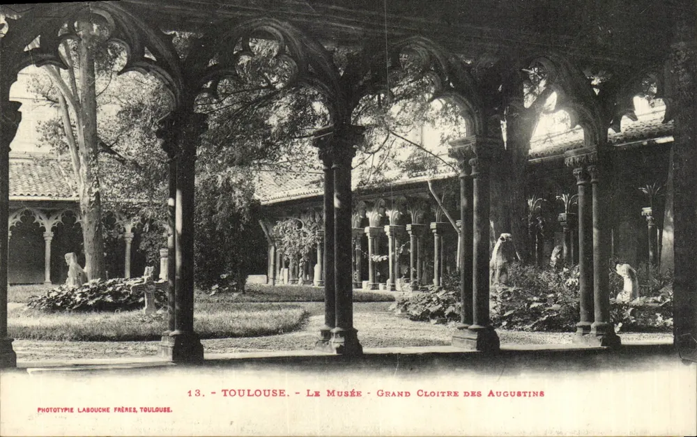 Toulouse - O Museu - Grand Cloître dos Augustinos — Fototipia Labouche Frères, Toulouse, n°13 - Frente