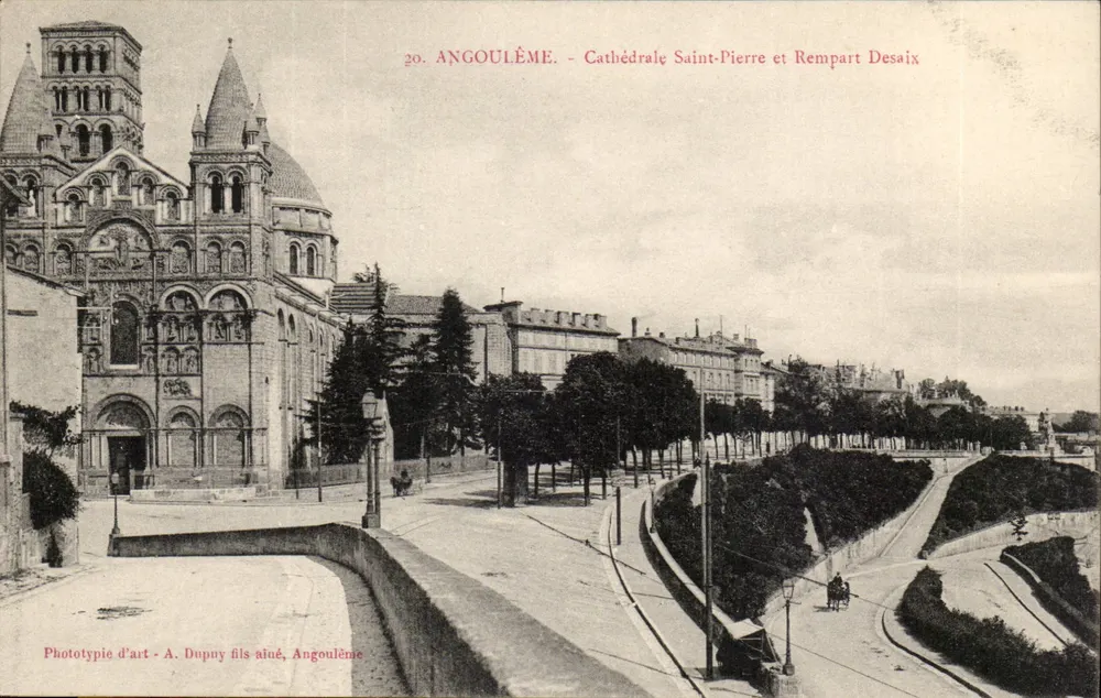 Angoulême - Kathedrale Saint-Pierre und Rempart Desaix — Kunstphototypie - A. Dupny ältester Sohn, Angoulême, Nr. 20 - Vorderseite