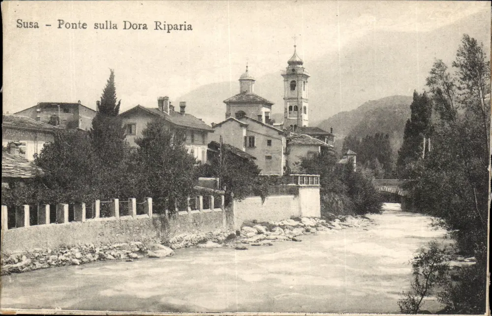 Susa - Ponte sulla Dora Riparia — Ansicht des Brückens und der Kirche — P. R. Agenzia Giornale Grosso - Susa - Vorderseite