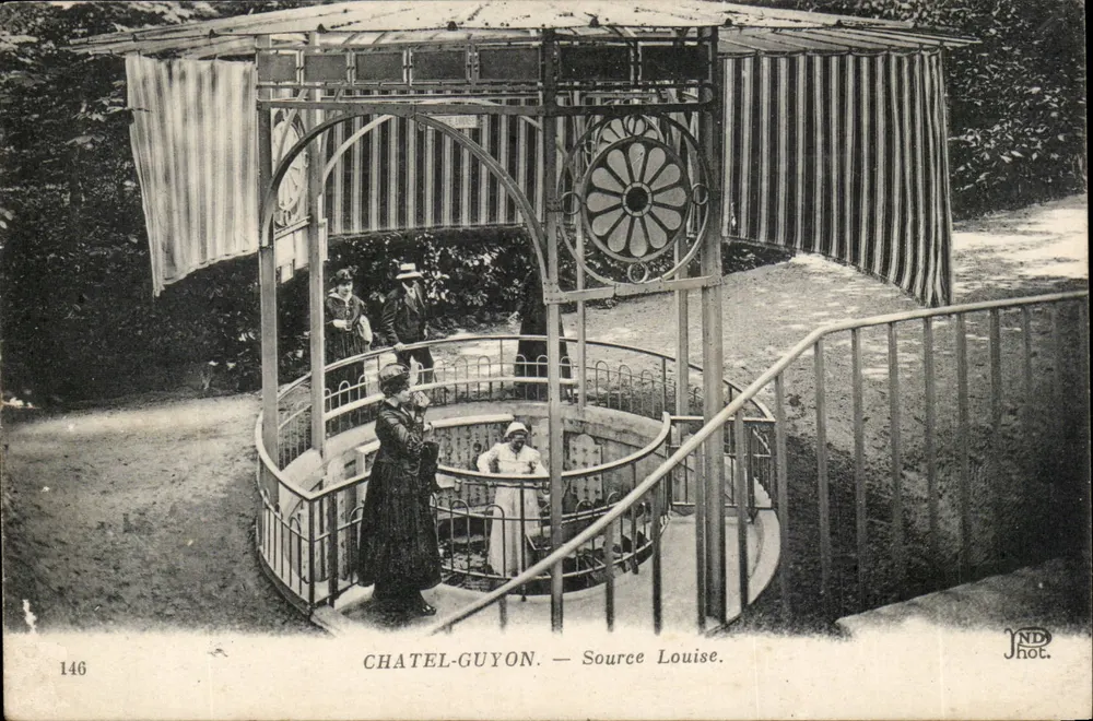 Châtel-Guyon — Fonte Louise — NDHote, n°146 - Frente