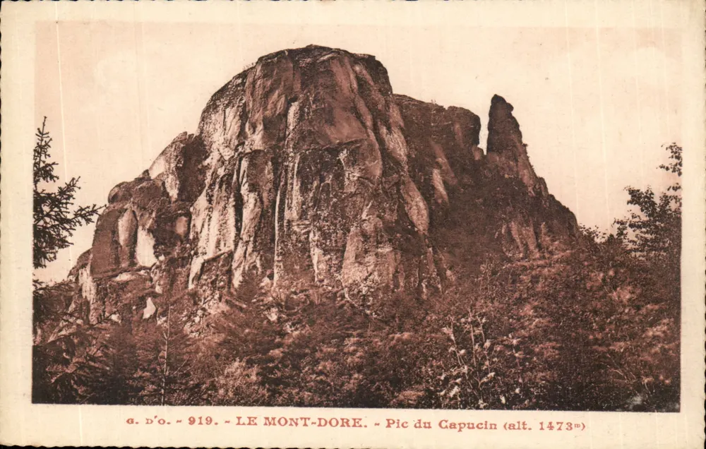 Le Mont-Dore - Pic du Capucin (Höhe 1473m) — Verlag J. Gouttefanges (P.-de-D.) - Vorderseite