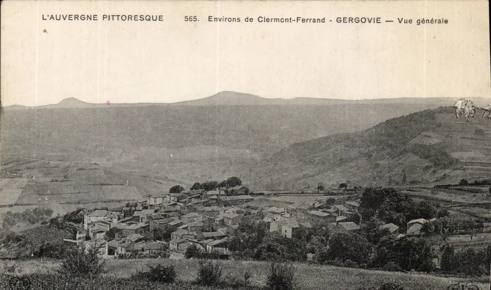 Gergovie — Umgebung von Clermont-Ferrand — Allgemeiner Blick — Die malerische Auvergne, n°565 - Vorderseite
