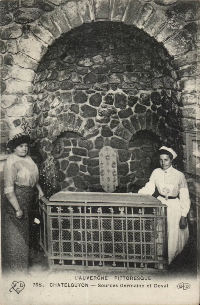 Châtelguyon — Źródła Germaine i Deval — Piekna Auvergne - Awers