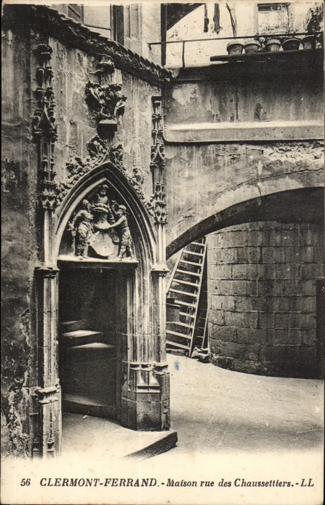 Clermont-Ferrand — Haus in der Rue des Chaussettières — LL n°56 - Vorderseite