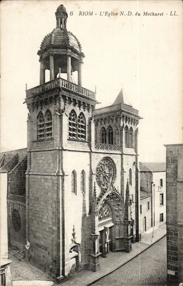 Riom - Die Kirche Unserer Lieben Frau von Mathuret — LL - Vorderseite