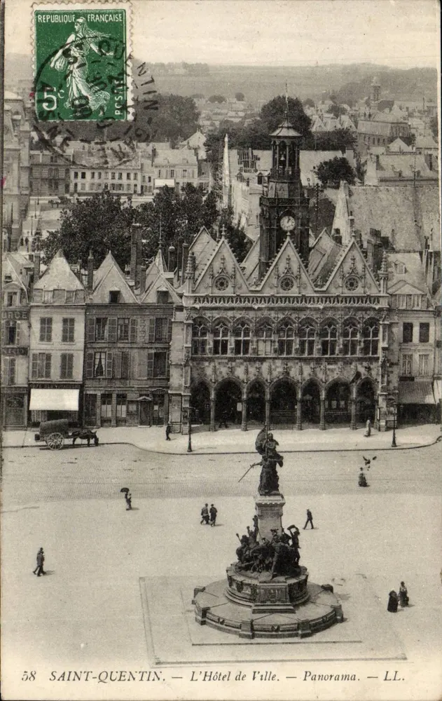 Saint-Quentin — O Hotel de Ville — Panorama — LL. — n°58 - Frente