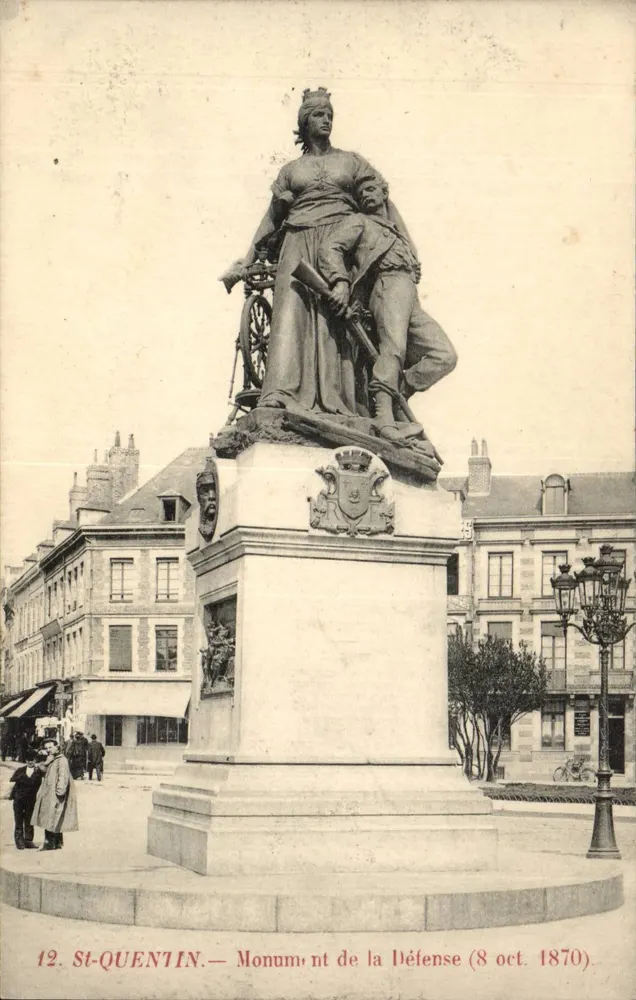 St-Quentin — Monumento da Defesa (8 out. 1870) — editor não identificado, n° 12 - Frente