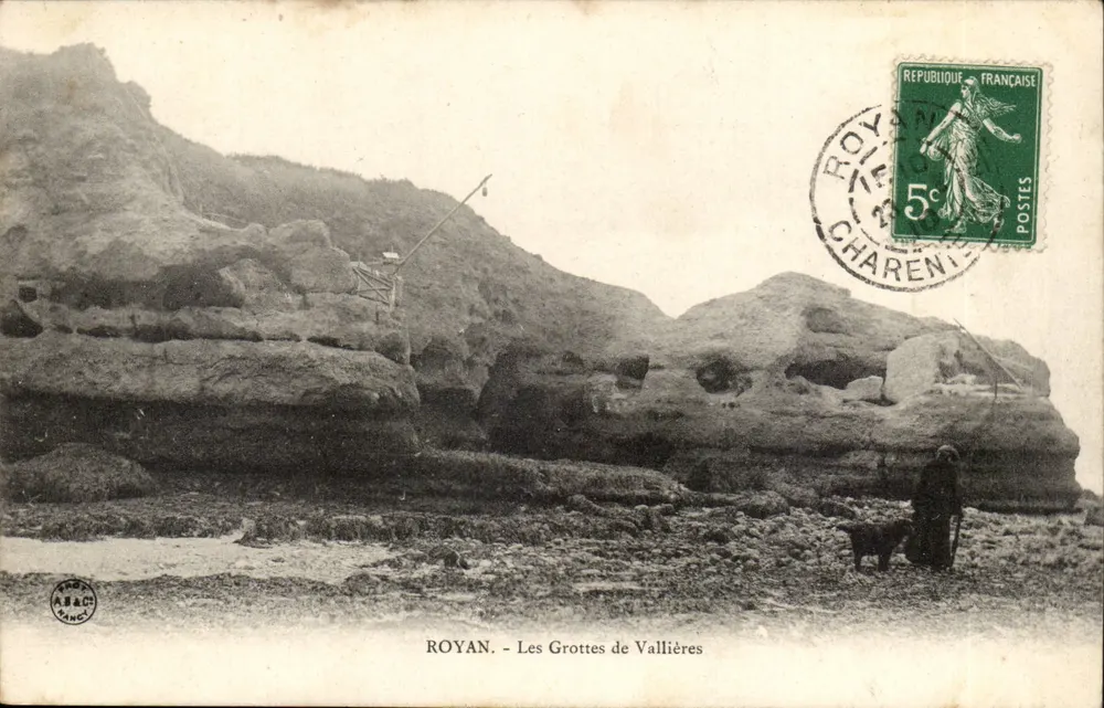 ROYAN - De Grotten van Vallières — A.B.&C. Uitgever - Voorkant