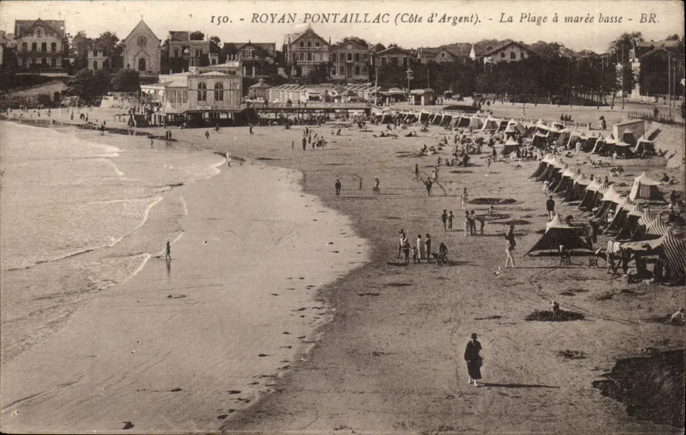 Royan-Pontaillac (Côte d'Argent) — A Praia com maré baixa — BR. n°150 - Frente